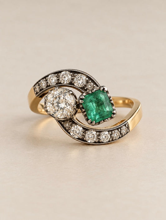 Anello antico smeraldo e diamanti