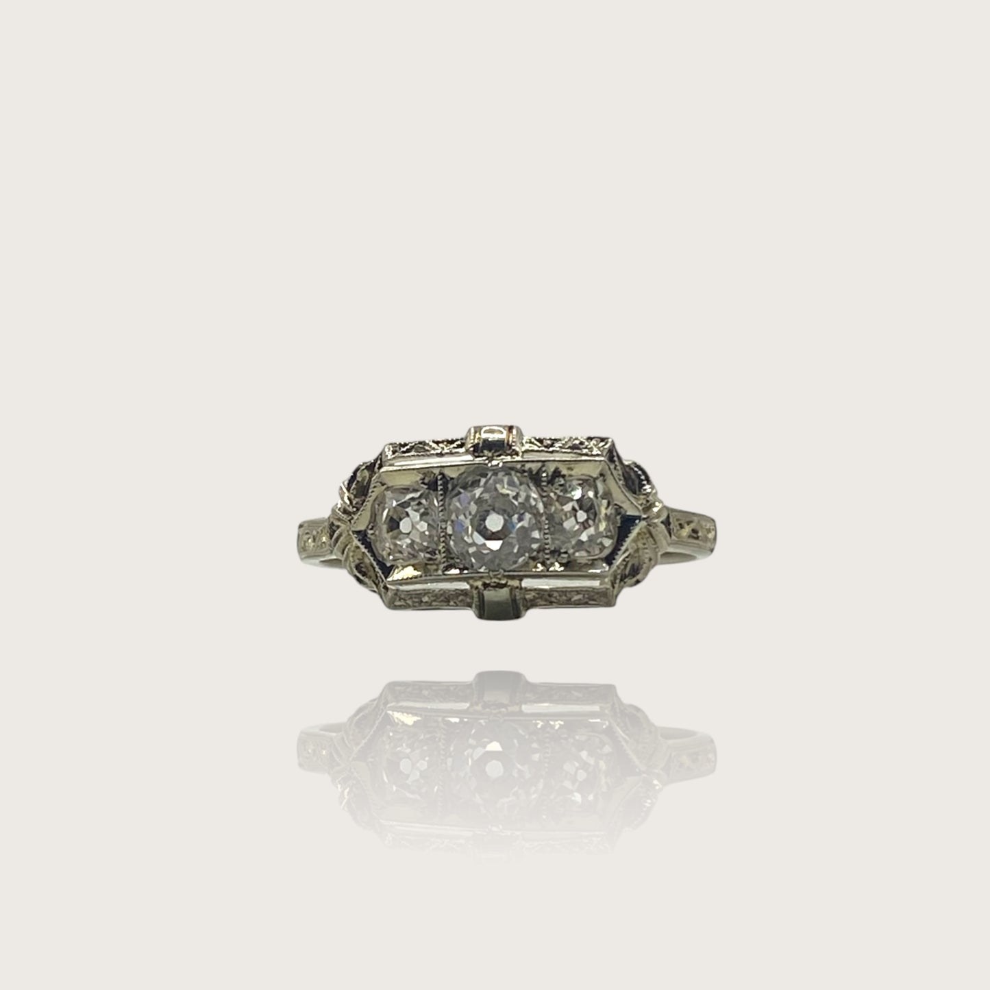 Anello antico Arte Déco