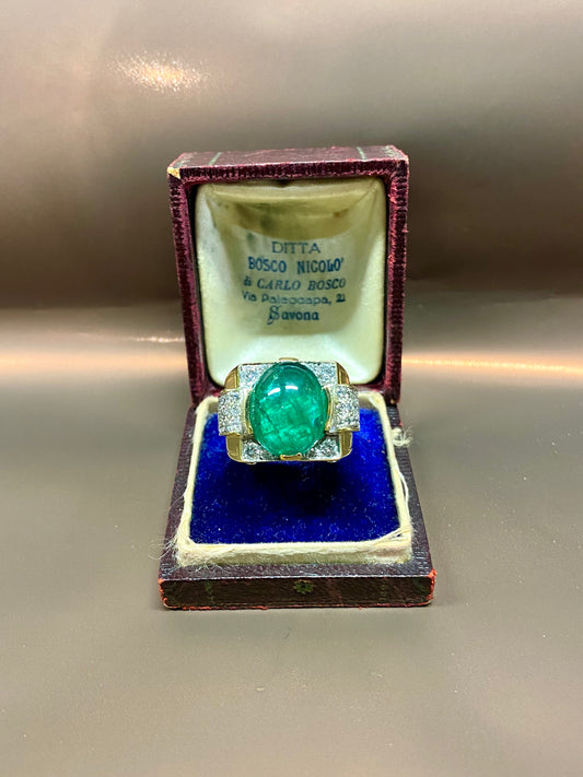 Anello smeraldo cabochon