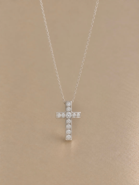 Croce in oro bianco e brillanti