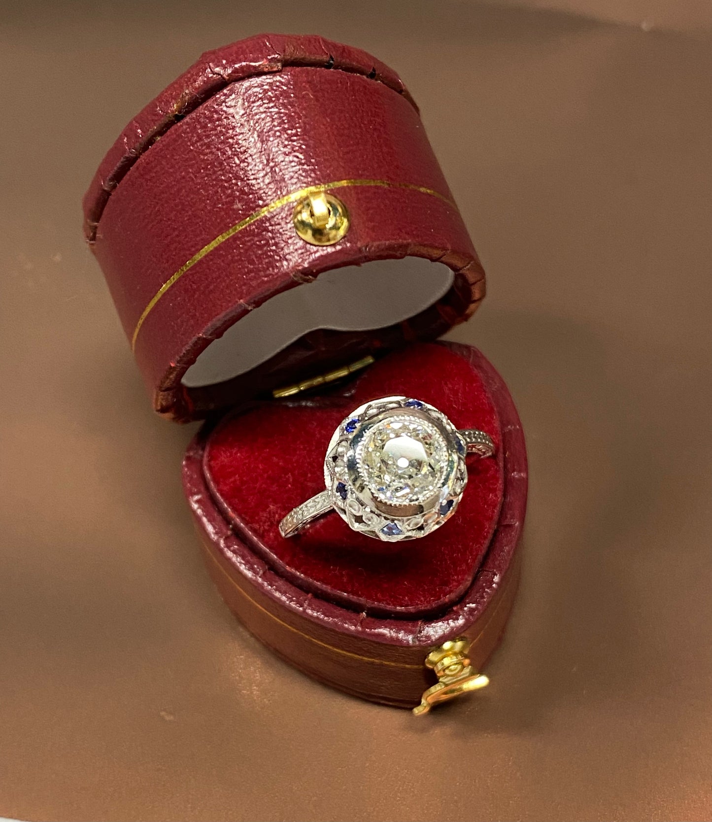 Anello solitario art Déco