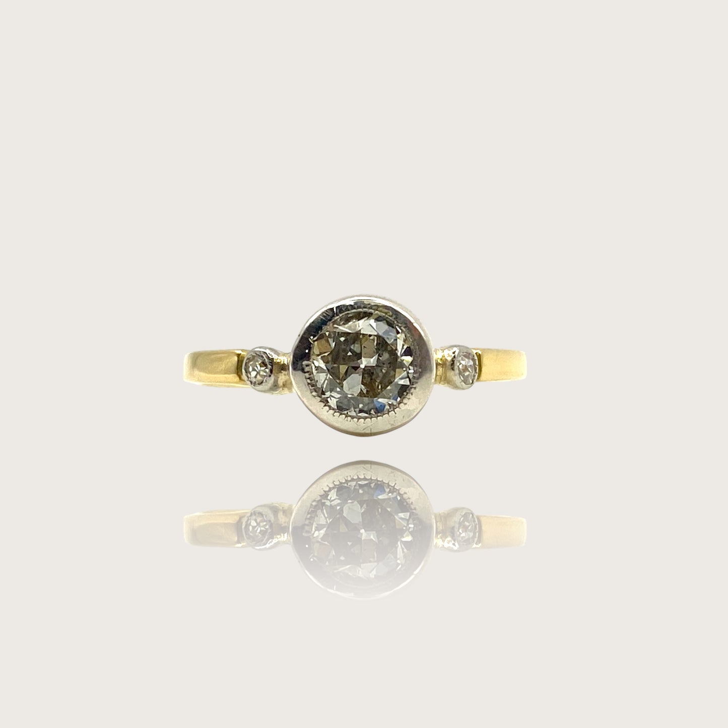 Anello solitario
