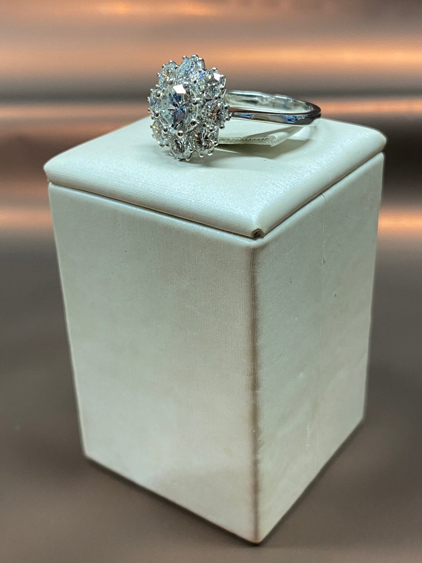 Anello Margherita di diamanti